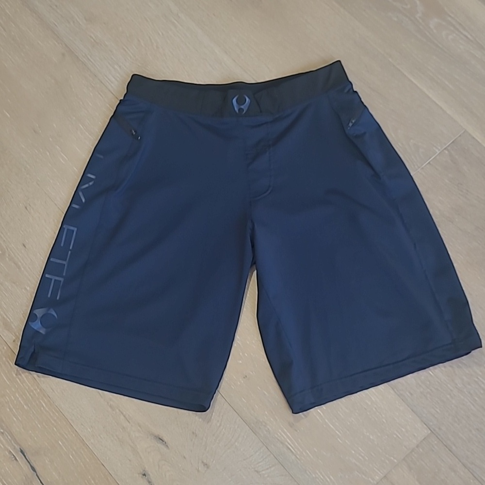 Hylete Athletic Shorts Men's Medium Navy Blue/Black Lightweight Workout Shorts